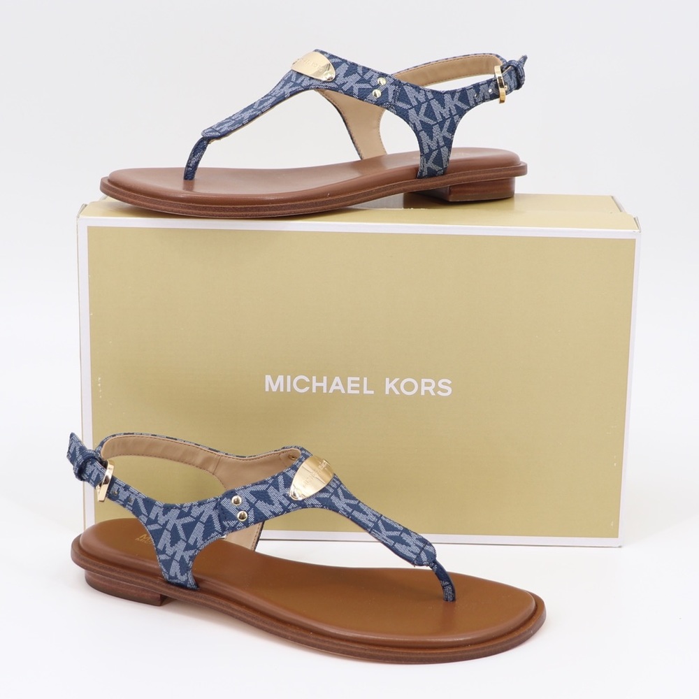 New in Box Michael Kors 7 Signature MK Logo Plate Thong Sandals Denim